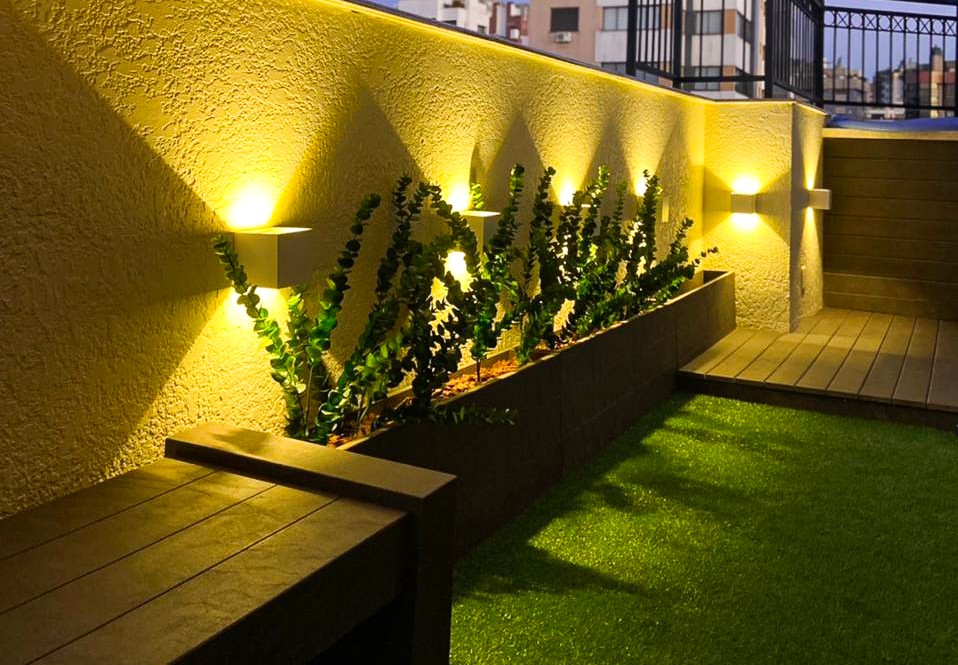 Área externa com iluminação